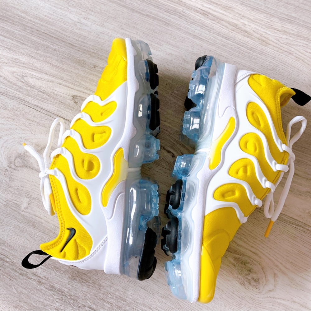 Nike Air Vapormax Plus - Picture 4 of 5